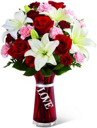 The FTD Expressions of Love Bouquet 